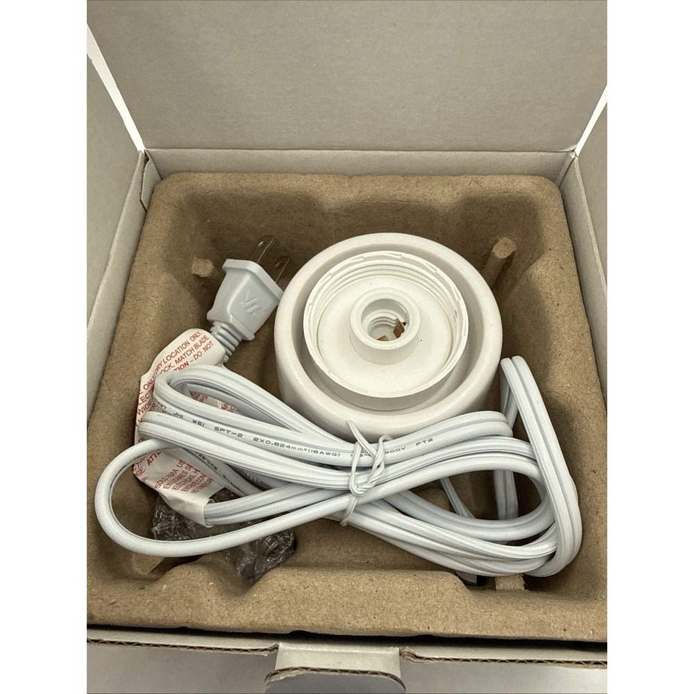 Scentsy Home Table Top Base For Ceramic Nightlight Authentic NIB